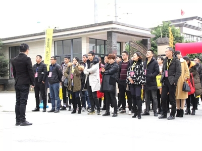 達斐麗全屋定制五億戰略投資回饋暨會員服務升級私享會完美收官